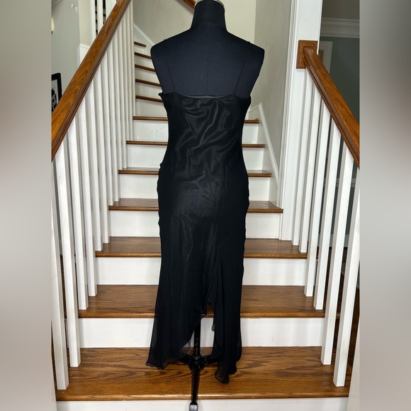 White House Black Market Black Silk Beaded Floral Gown — Size 4 flawed - Picture 7 of 9